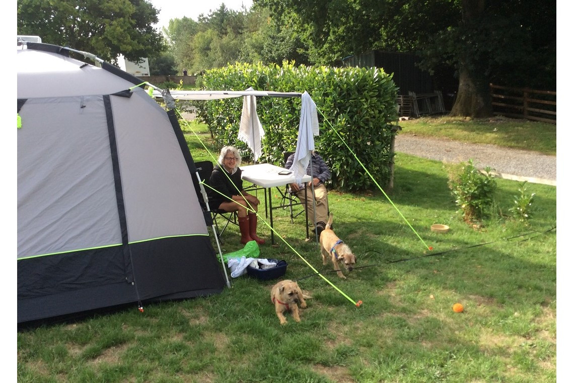 Deanwood Caravan and Camping - Dog Friendly Camping ...